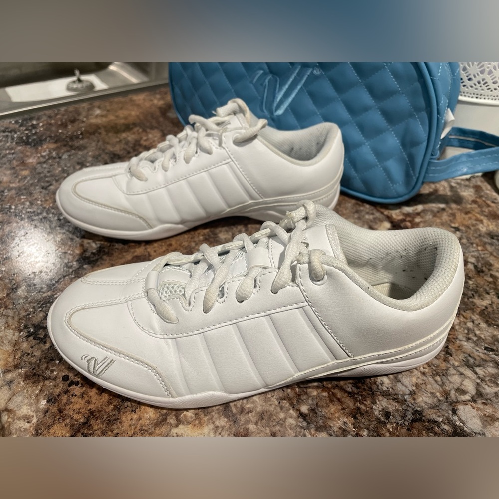Varsity Cheerleader II 92958 white shoes